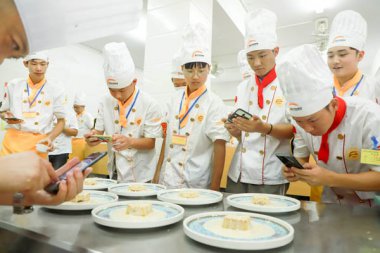 �]�л��A(ch��)���Ե��|����W(xu��)У�W(xu��)�N���᣿