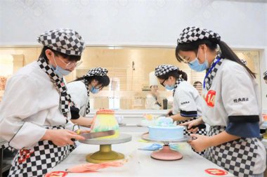 ���ڸ�Ч��һ����λ���A��һ��(g��)������ϵĄ�(chu��ng)�I(y��)��(m��ng)��