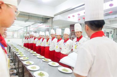 ��ʲô�ط��W(xu��)�決�ã�