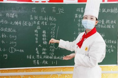 �N���W(xu��)У��������n����