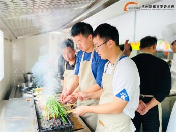 @������߀��һ��(g��)���¾�Ҫ�^�������@����Ҫץ�o�ˣ�