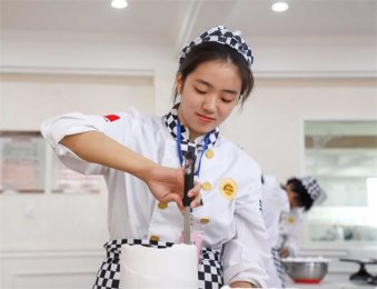 ���c(di��n)���˺����c(di��n)��Ӗ(x��n)�Ă�(g��)�ã�