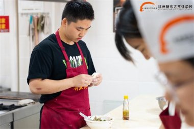 �͘I(y��)�C(j��)��(hu��)�٣������Լ���(chu��ng)�I(y��)