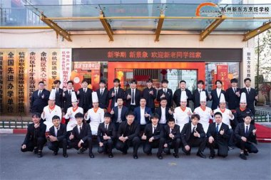 �҂����I(y��)��|���շ��L(zh��ng)��һ·����