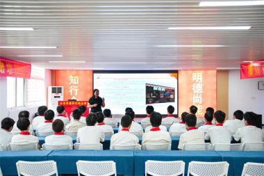 ��I(y��)���v�M(j��n)У�@��У��(li��n)��(d��ng)�پ͘I(y��)