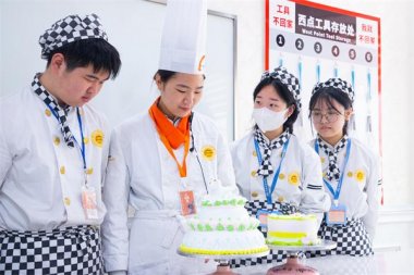 ��θ�e�¹������_��ȫ��н���r��