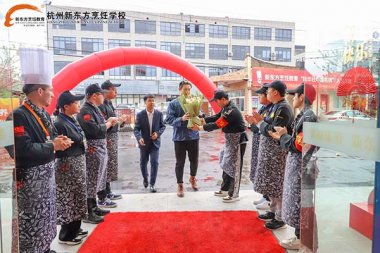 ���N��У����ζ�����o(h��)�����󎟎����w���������