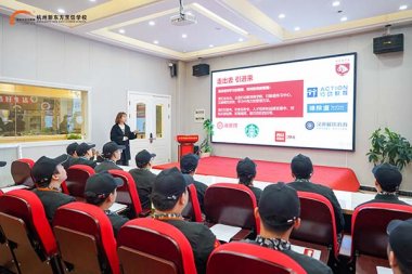 ���͌�����������I(y��)��m(x��)�M(j��n)У��������|(zh��)���͘I(y��)