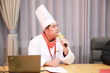 �����|����W(xu��)У2025��(j��)����Ҋ(ji��n)���(hu��)�A�M�Y(ji��)��