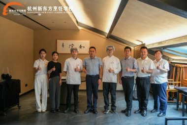 �����|����WУУ�Lһ�����L�{(di��o)�к����׼������ֶ��ǲ͏d��Ժ