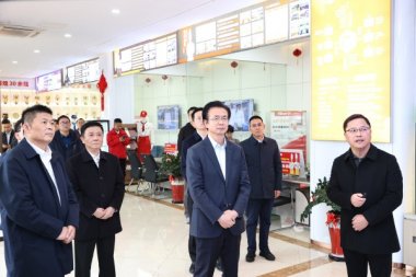 ������ί��ί���ຼ�^(q��)ί��ӛ���f���L�{(di��o)�к����|����W(xu��)У