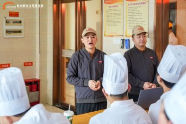 У�����������������|����WУ������Ӗ׌�W�Ӿ͘I(y��)����һ��