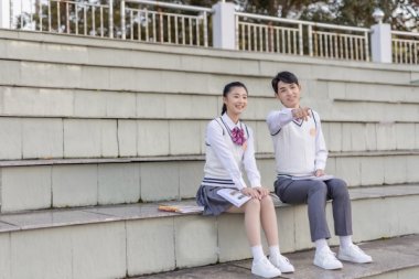 �������W�I(y��)�������|�������WУ2026�괺�����D�Wͨ���_����